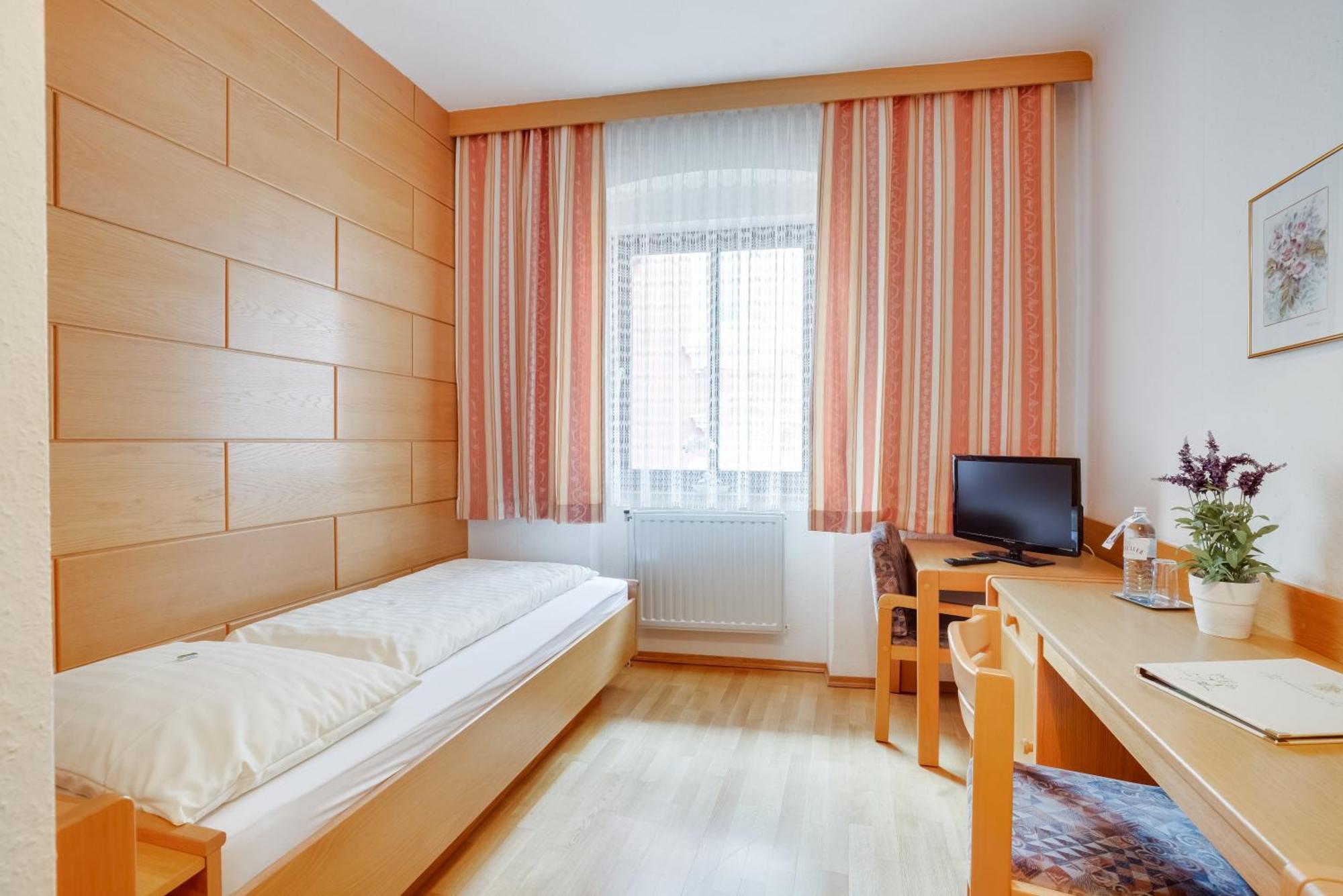 Hotel Himmelreich Мариацел Екстериор снимка
