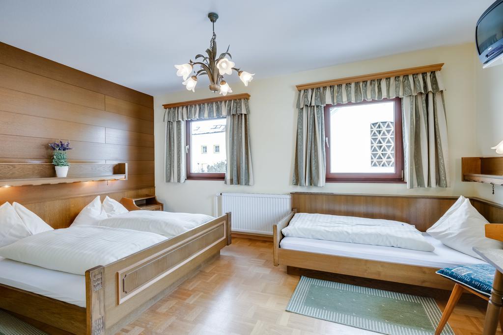 Hotel Himmelreich Мариацел Екстериор снимка