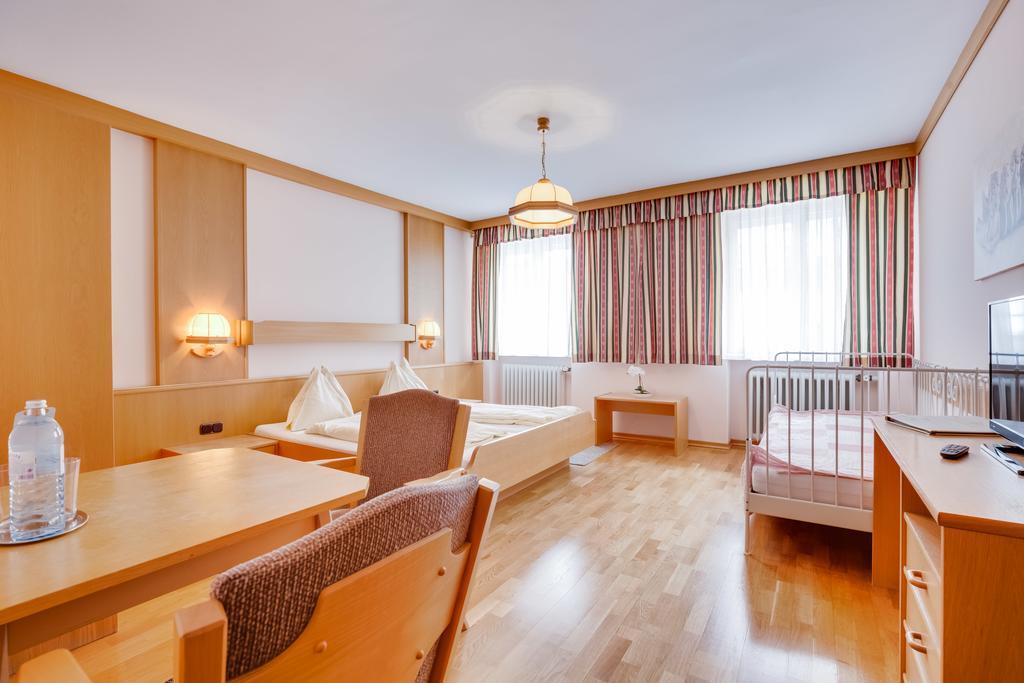 Hotel Himmelreich Мариацел Екстериор снимка